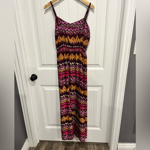 Loft Maxi Dress - Picture 3 of 4
